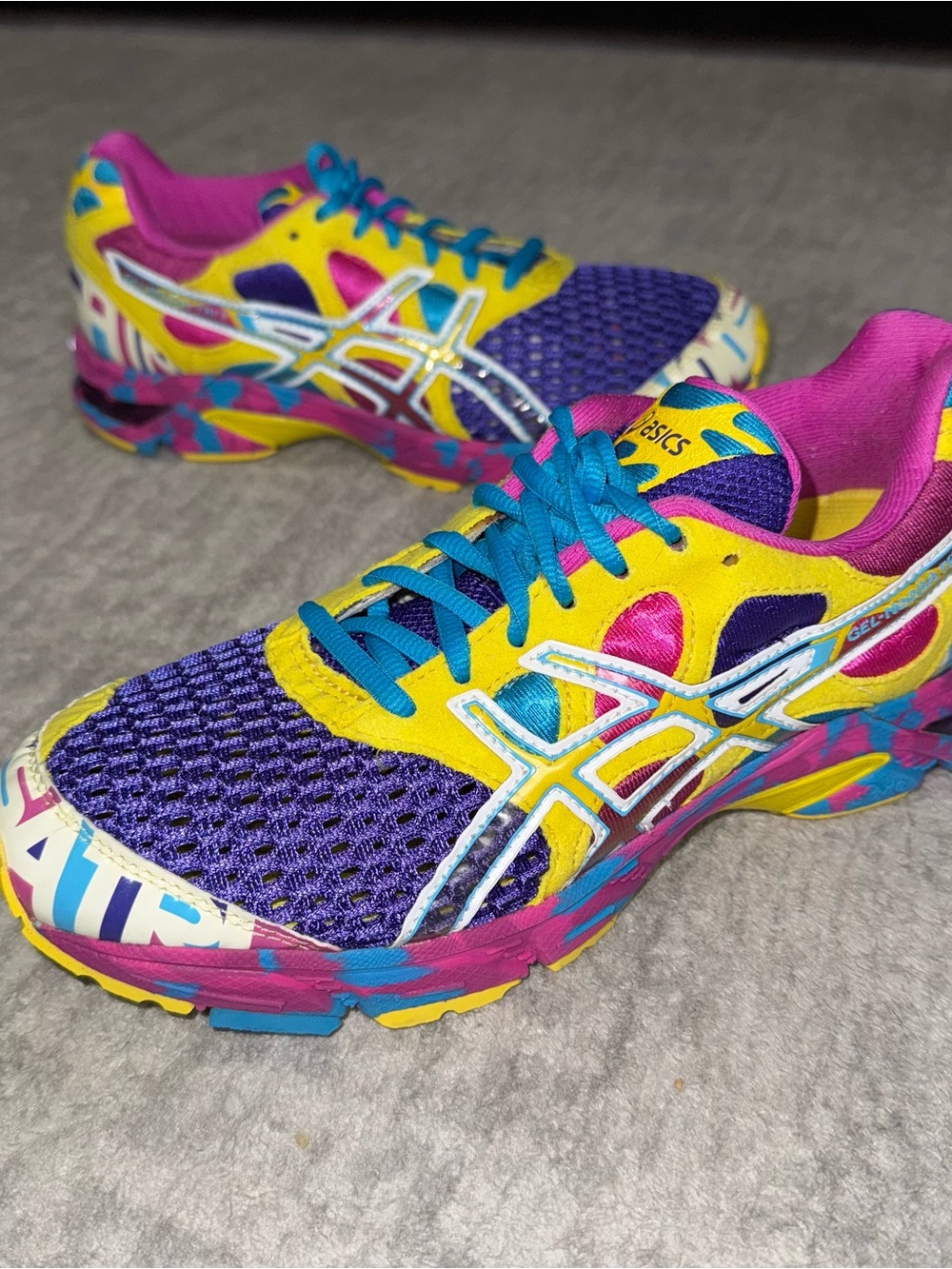 ASICS Gel-Noosa Tri 7 Running Shoes Womens Size 7.5 Multi Color T264N Sneakers